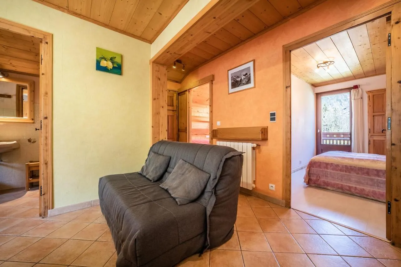 Apt Chenives 2 - Morzine