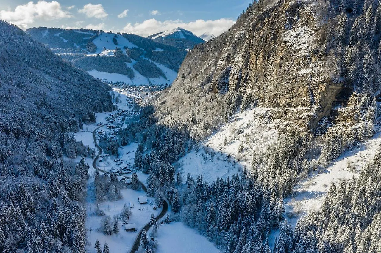 Apt Chenives 2 - Morzine Apartment
